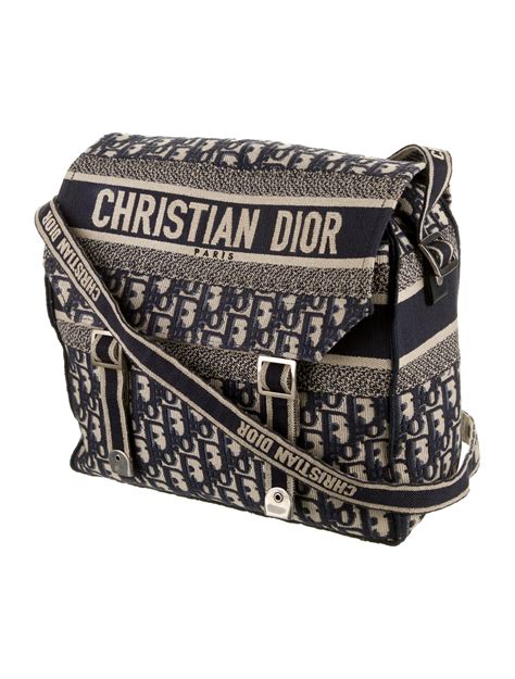 dior men's messenger bag|christian dior crossbody bag men.